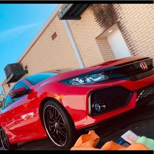 Meet your Posher, Daniel